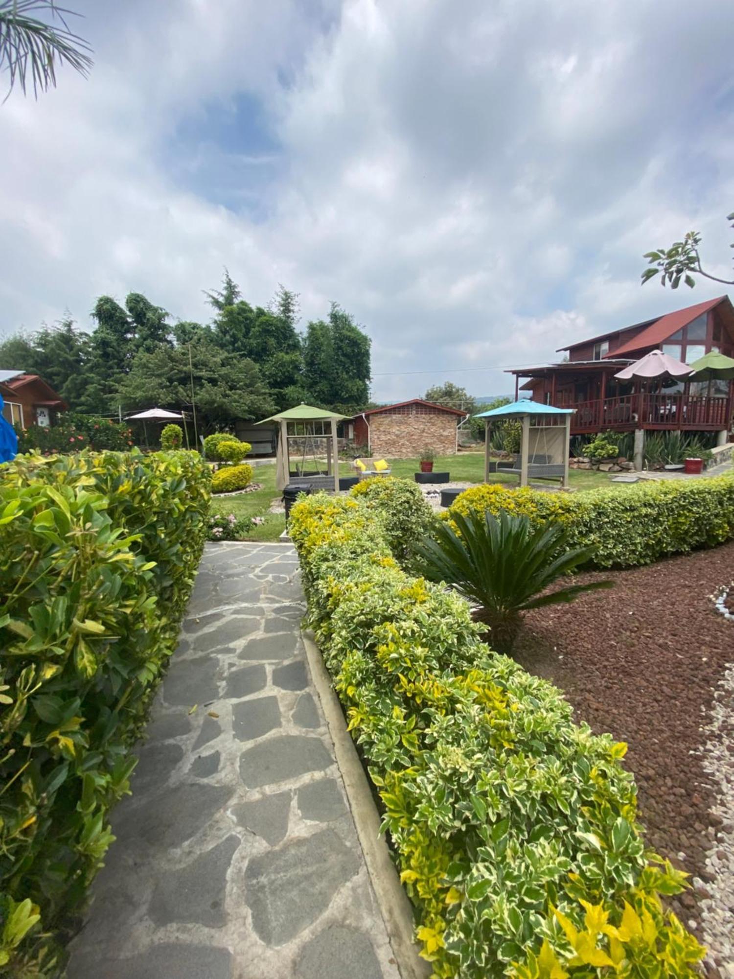 Villarreal Lodge Hotel Ecologico Totolapan Buitenkant foto